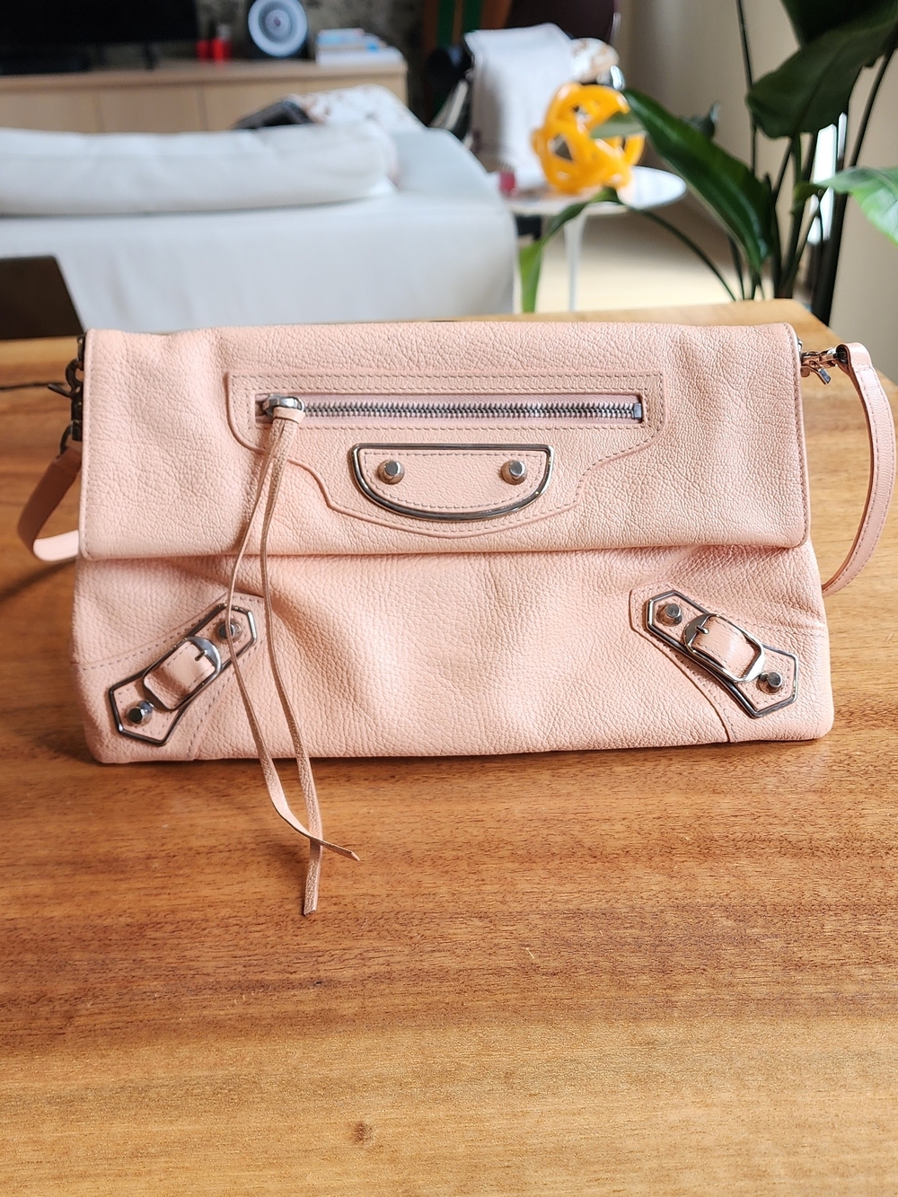 Balenciaga Metallic Edge Classic Envelope Bag Clutch - Pale Pink/Peach - Picture 12 of 16